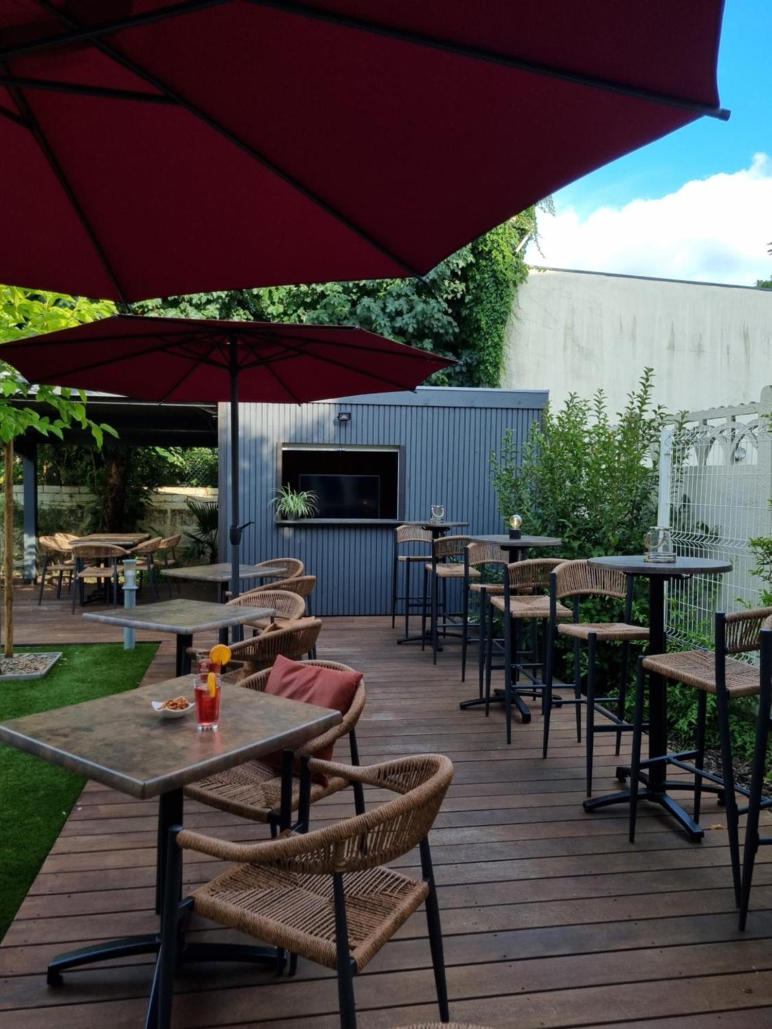 Bloom Hostel Bar & Garden Burdeos Exterior foto