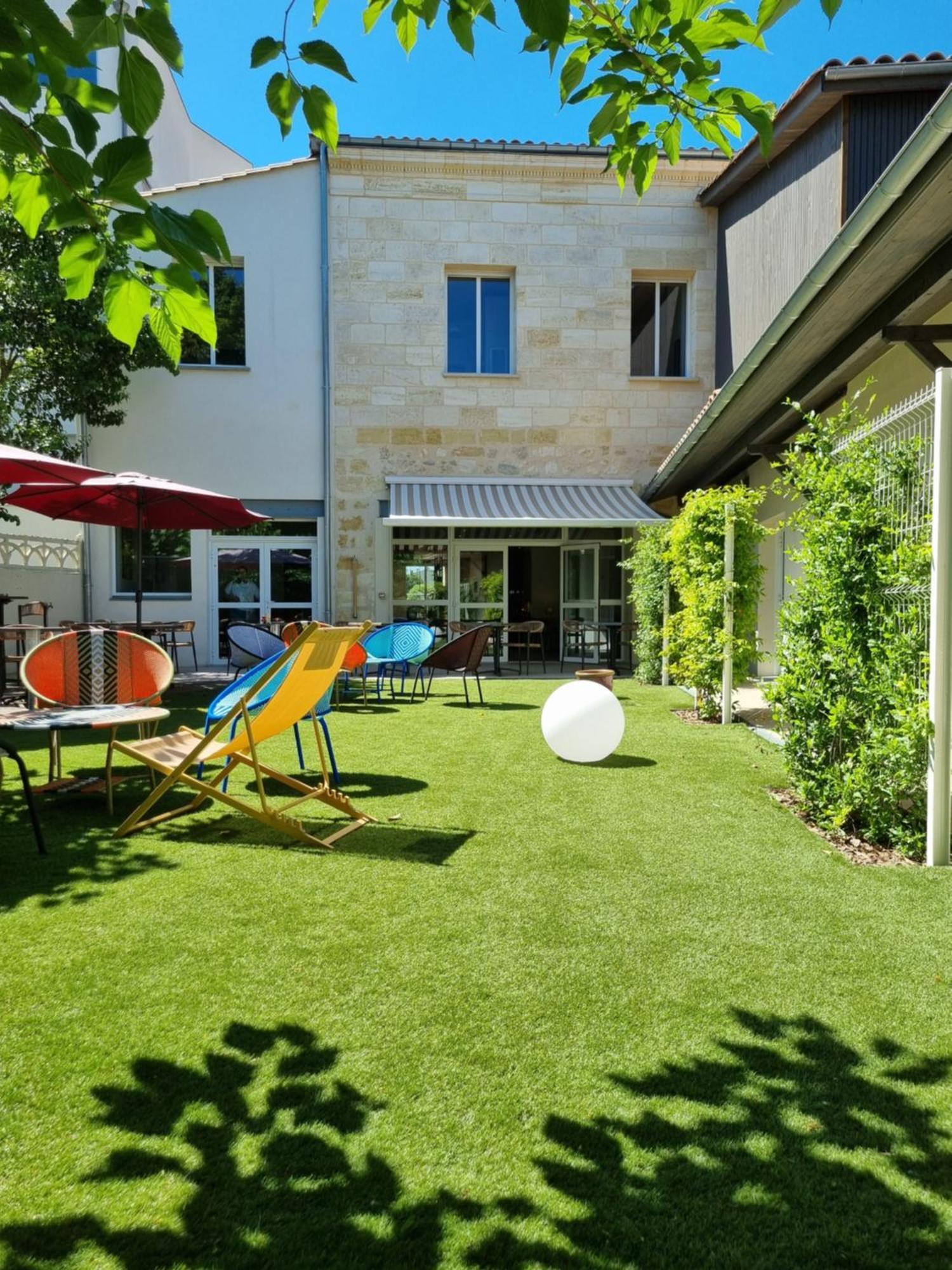 Bloom Hostel Bar & Garden Burdeos Exterior foto